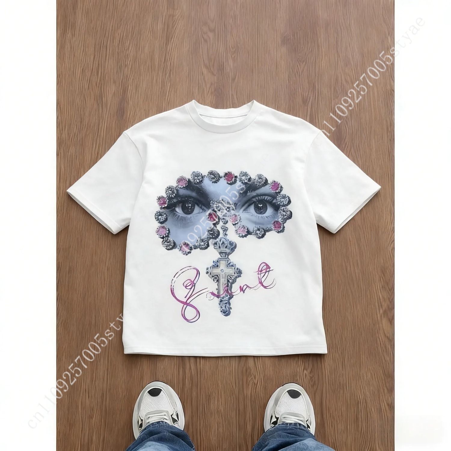 Tee Graphic Print - Camiseta holgada con estampado gráfico para