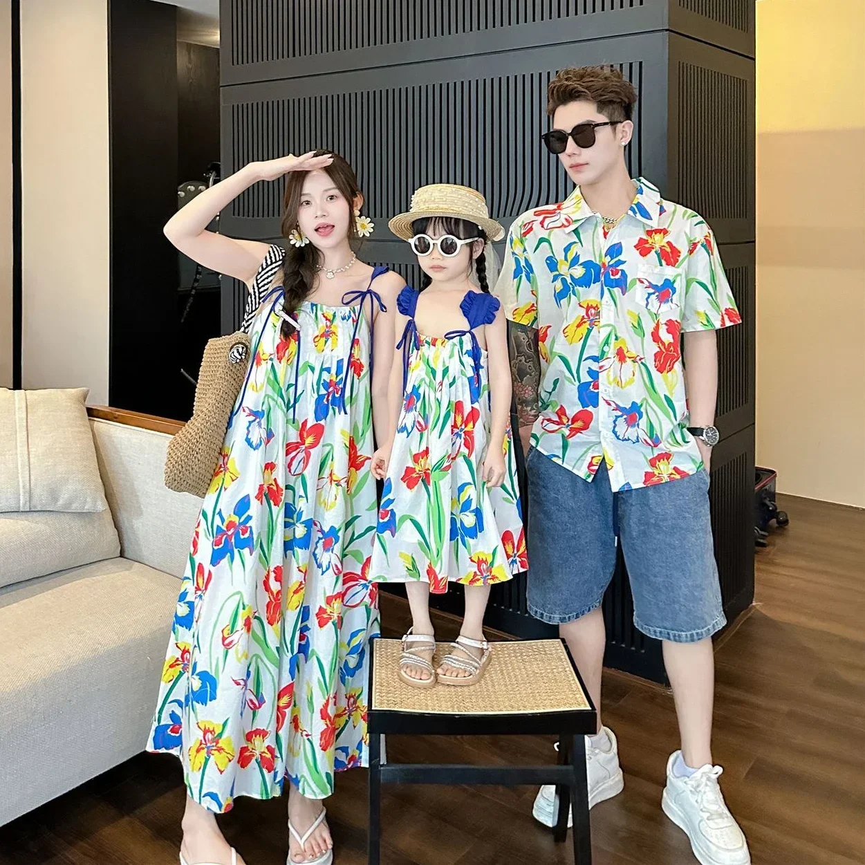 Ropa de vacaciones coreana par - Resort Shirt Floral reseña y precio